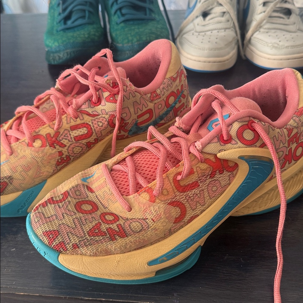 Nike Giannis Men's Zoom Freak 4 'Letter Bros
Colorful Athletic Sneakers